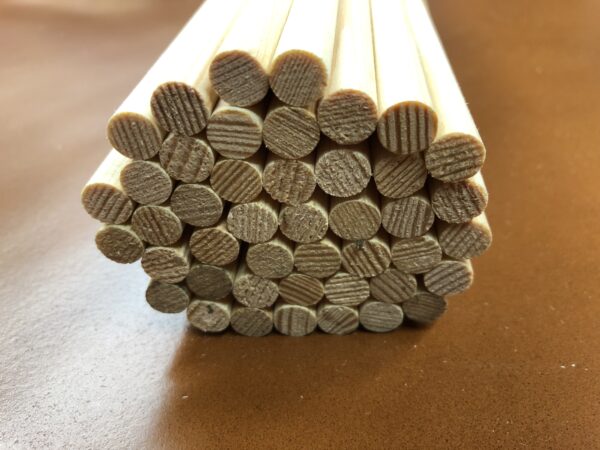 Scots Pine (Scandinavian Redwood) Arrow Shafts (5/16) (31") (Per Dozen) - BOBTAIL TAPER REAR